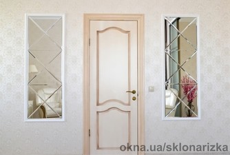 дзеркальна плитка (дзеркальне панно) &mdash; 